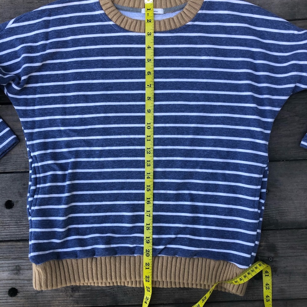 Shihan striped Pullover sweater - Picture 7 of 8